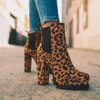 Bottines Élégance Suédée Luvana™